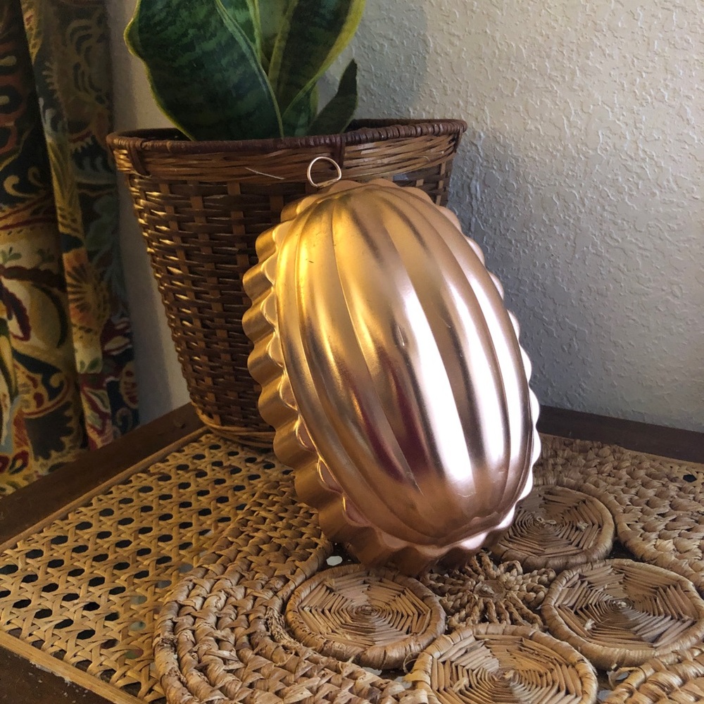 Retro Copper Oval/Melon Shaped Jello Mold 2 1/2 Cups